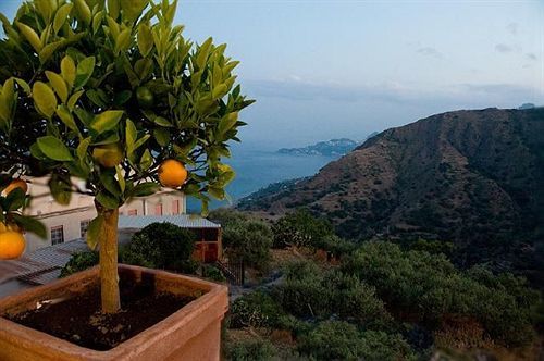 Agostiniana Hotel سانتا تيريزا دي ريفا المظهر الخارجي الصورة